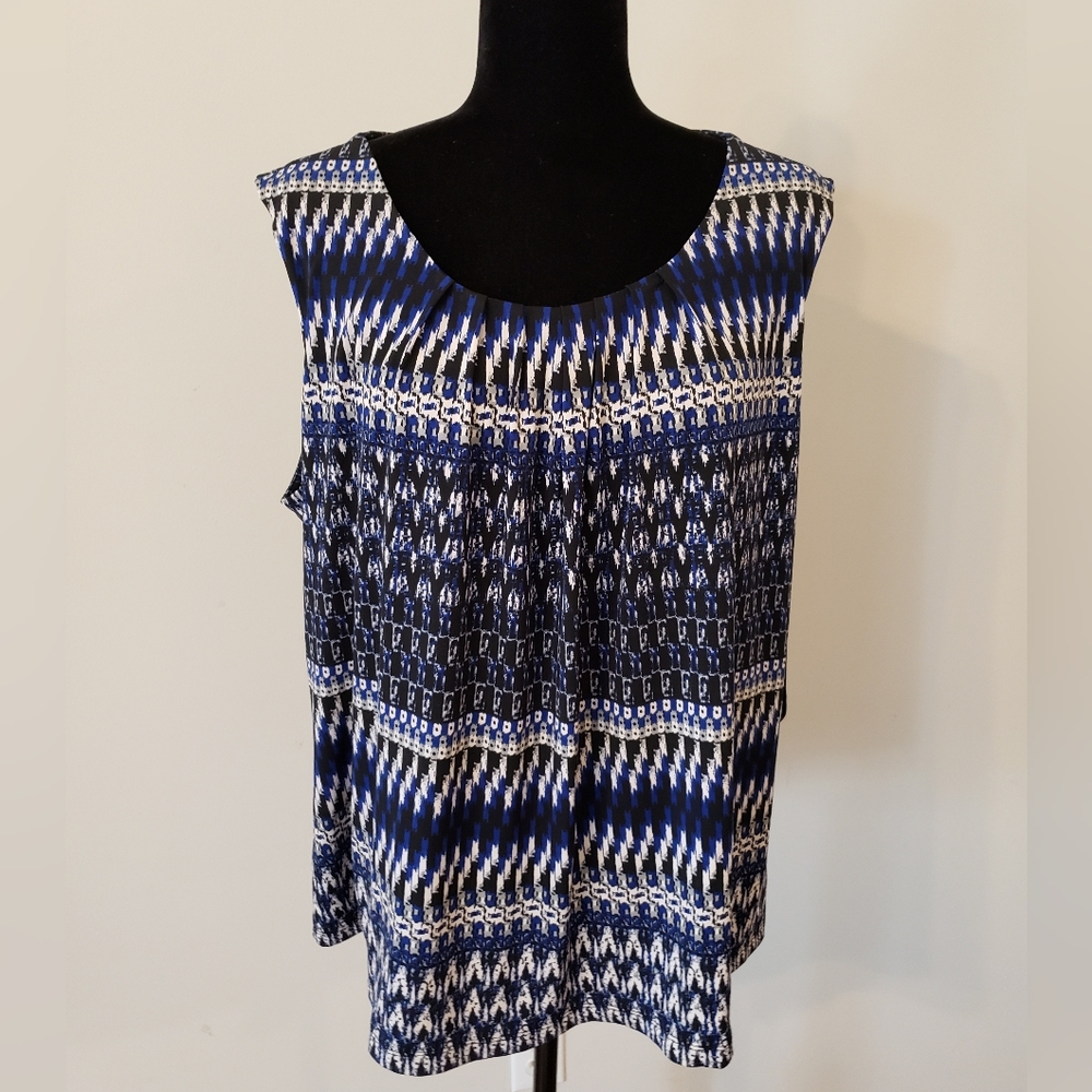 Blue and White Patterned Women's Top